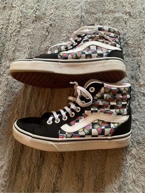 Vans Filmore Hi Butterfly Checkerboard sneakers size 6